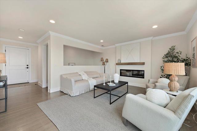 333 Oakview Drive, San Carlos CA: https://media.crmls.org/mediaz/5c6ff1b0-03f0-4afc-b897-ebc693df89e3.jpg