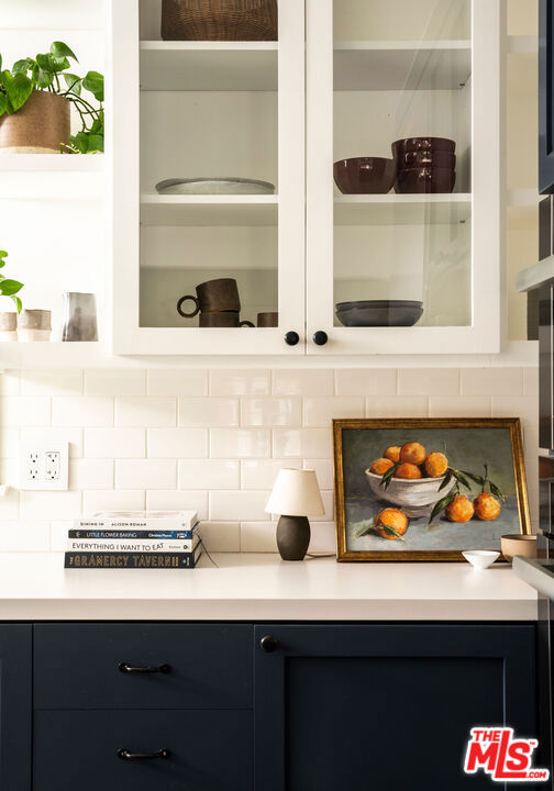 2248 Kenilworth Avenue, Los Angeles CA: https://media.crmls.org/mediaz/5c70d7ff-c3b4-4c67-9a54-6cf07daf4e90.jpg