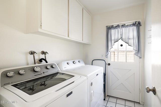 23300 Ingomar Street, Canoga Park CA: https://media.crmls.org/mediaz/5c71abc2-167c-4d9e-8e01-6187b3507a74.jpg