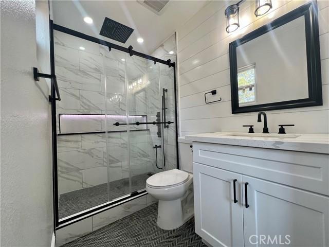 761 Tatum Avenue, Gilroy CA: https://media.crmls.org/mediaz/5c71e6eb-7c43-472d-a376-7d665aa4301f.jpg