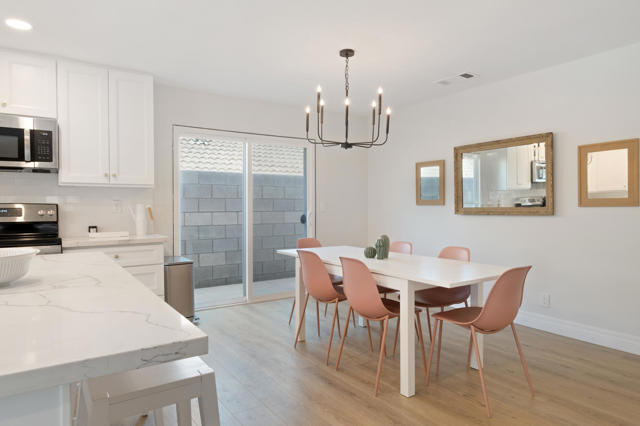 53560 Avenida Herrera, La Quinta CA: https://media.crmls.org/mediaz/5c72031b-a14a-4c68-97ed-c6df59a54105.jpg