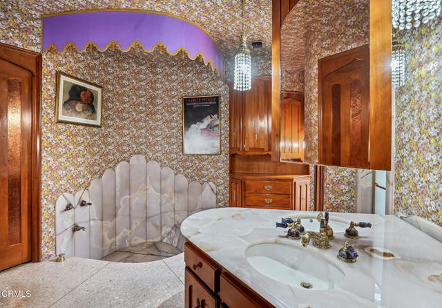 Detail Gallery Image 31 of 54 For 2250 Montecito Dr, San Marino,  CA 91108 - 5 Beds | 4/1 Baths