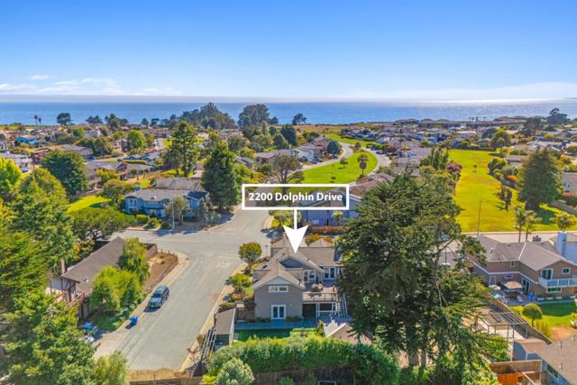 2200 Dolphin Drive, Aptos CA: https://media.crmls.org/mediaz/5c733f82-ccc7-437a-9241-e8bc790532cb.jpg