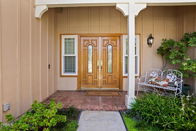 Detail Gallery Image 3 of 21 For 1894 Rambling Rd, Simi Valley,  CA 93065 - 4 Beds | 3 Baths