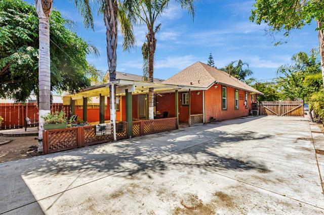124 S 24th Street, San Jose CA: https://media.crmls.org/mediaz/5c73bc1e-5ee3-4621-8d4f-a8b8c389afcc.jpg