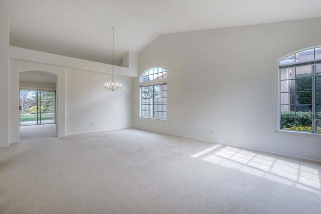 Detail Gallery Image 7 of 37 For 31852 Corte Montecito, Temecula,  CA 92592 - 4 Beds | 2 Baths