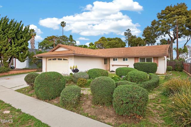 Detail Gallery Image 3 of 27 For 404 Mackay Ave, Ventura,  CA 93004 - 3 Beds | 2 Baths