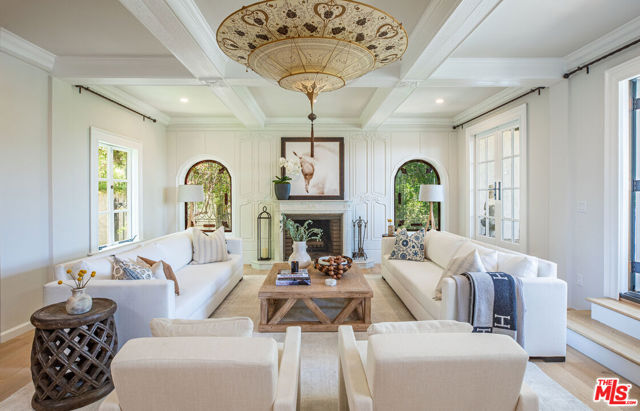 1756 Correa Way, Los Angeles CA: https://media.crmls.org/mediaz/5c7683ac-804c-494e-b454-350733246c8c.jpg
