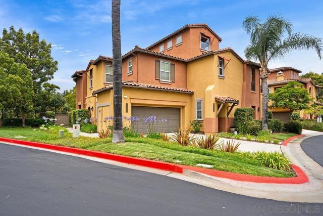 2793 Matera Ln, San Diego CA: https://media.crmls.org/mediaz/5c768def-c7a4-4166-8cd6-f567632d1363.jpg