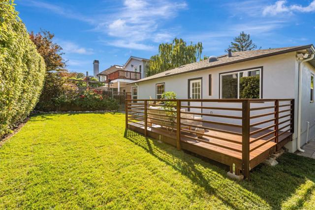 529 Hobart Avenue, San Mateo CA: https://media.crmls.org/mediaz/5c768f24-5006-42d7-88fb-7c6ae1a2ee1c.jpg