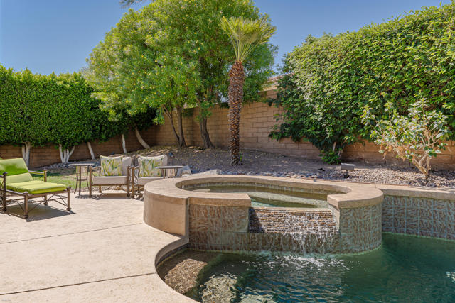 77363 Sky Mesa Lane, Indian Wells CA: https://media.crmls.org/mediaz/5c76d9b1-395a-42f7-92b3-5ef8a9c214f9.jpg
