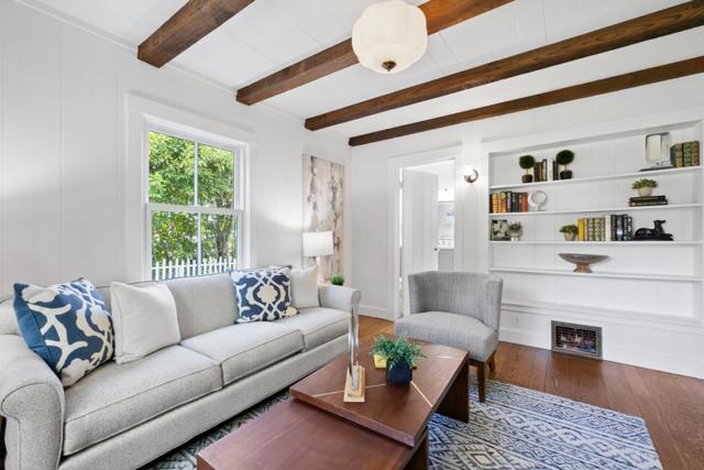 48 Turnsworth Avenue, Redwood City CA: https://media.crmls.org/mediaz/5c77888a-85ff-41fc-877d-01591121bdca.jpg