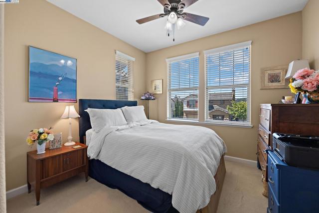 9779 Reimers Way, Dublin CA: https://media.crmls.org/mediaz/5c783558-613c-414f-88ad-e01899185931.jpg