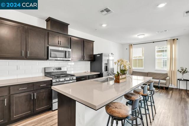 Details for 2944 Toulouse, Sacramento, CA 95834