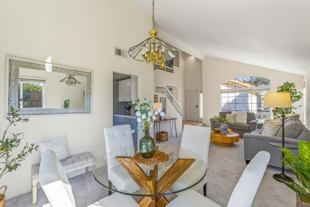 3245 Estrella Del Mar Way, Marina CA: https://media.crmls.org/mediaz/5c783d04-b6e8-41b3-a653-e7c5372fcdaf.jpg