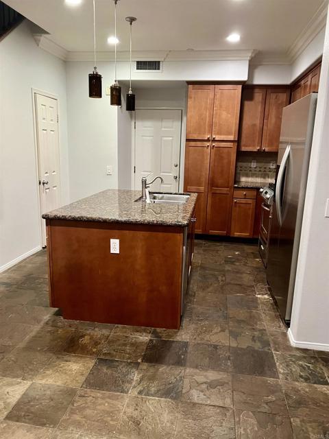 51 PALLADIUM Lane, Ladera Ranch CA: https://media.crmls.org/mediaz/5c78837d-89ef-4073-83aa-fcb4a5a496d1.jpg