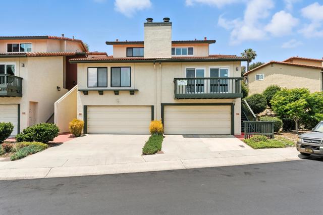 6974 Camino Pacheco, San Diego CA: https://media.crmls.org/mediaz/5c78986e-e24a-4325-8e02-f2ebb427ff6a.jpg