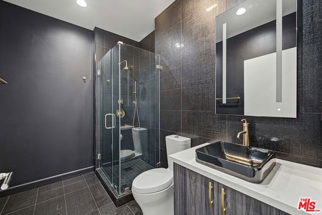 1111 South GRAND Avenue, PH6 photo 5