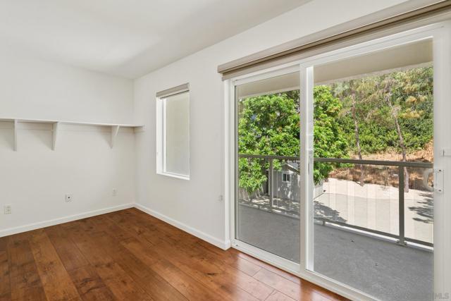 2821 N Arroyo Drive, San Diego CA: https://media.crmls.org/mediaz/5c7bb609-f724-4546-990e-40bc9a74c312.jpg