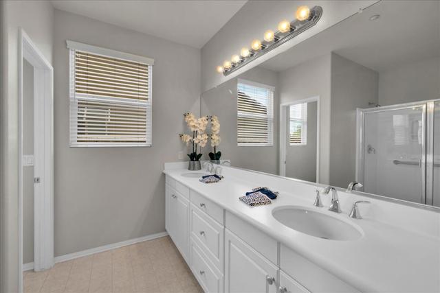 2590 Windmill Way, Palm Springs CA: https://media.crmls.org/mediaz/5c7c738e-9ae2-4434-9ea3-5982c5e42678.jpg