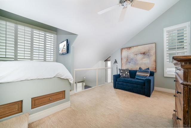 Image 31 of 45 For 2955 Ocean Street  19