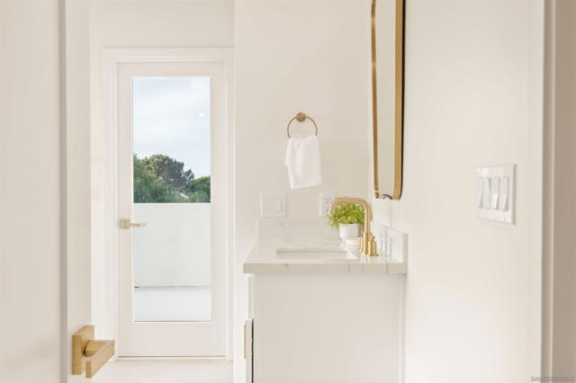 4328 Piedmont Dr, San Diego CA: https://media.crmls.org/mediaz/5c7fdbbb-c1c0-4703-bd3d-5319c44aaaf0.jpg