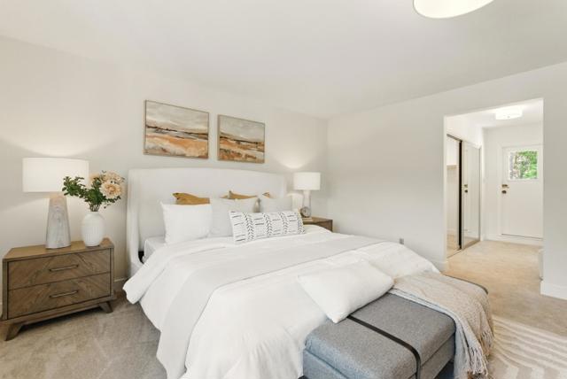 2816 Benson Way, Belmont CA: https://media.crmls.org/mediaz/5c80a469-ff3e-4262-b7c6-58d072e1fba8.jpg