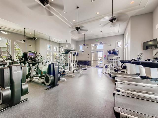 539 Almond Road, San Marcos CA: https://media.crmls.org/mediaz/5c80fdf9-bab7-4b61-a8f3-2158ef1991fd.jpg