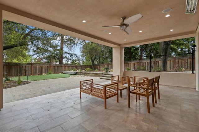 18061 Saratoga Los Gatos Road, Monte Sereno CA: https://media.crmls.org/mediaz/5c8252d4-1593-4481-ba4f-32b7c07951a3.jpg