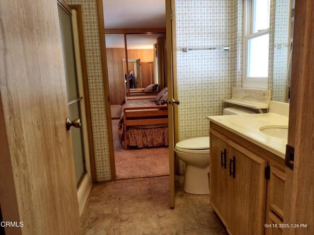 210 Caleta Drive, Camarillo CA: https://media.crmls.org/mediaz/5c82d87b-20ca-4089-9a92-ff2521ced62a.jpg