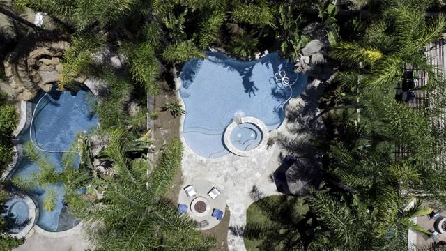 1304 Avenida Pantera, San Marcos CA: https://media.crmls.org/mediaz/5c82f60f-d234-4949-9ef8-12d8d93b0c5b.jpg