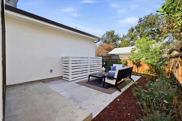 747 W Washington Avenue, Sunnyvale CA: https://media.crmls.org/mediaz/5c837f8b-e055-420b-aef9-0374997514f7.jpg