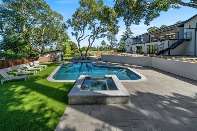 510 Darrell Road, Hillsborough CA: https://media.crmls.org/mediaz/5c8387e0-7807-4b51-ab7b-1b69c4a649f4.jpg