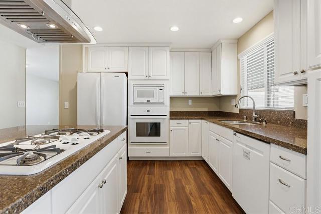 Detail Gallery Image 14 of 54 For 1930 W San Marcos Bld #292,  San Marcos,  CA 92078 - 2 Beds | 2 Baths