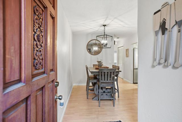 461 Dela Vina Avenue, Monterey CA: https://media.crmls.org/mediaz/5c83e830-d11a-4ff1-9bf8-6fc66808329f.jpg