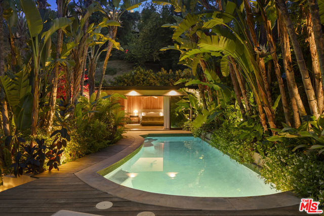 8547 Appian Way, Los Angeles CA: https://media.crmls.org/mediaz/5c85ea82-d2e9-47b0-b7e4-a8e4cc254f9d.jpg