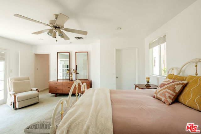 1030 North La Jolla Avenue photo 19