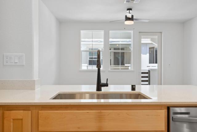 3710 Scribe Way, Castro Valley CA: https://media.crmls.org/mediaz/5c893b16-4deb-4b2c-a112-f732f19ac3c7.jpg