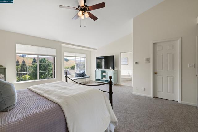 315 Glasgow Circle, Danville CA: https://media.crmls.org/mediaz/5c8a9ff3-c7e1-4f17-b26f-9938588071b3.jpg