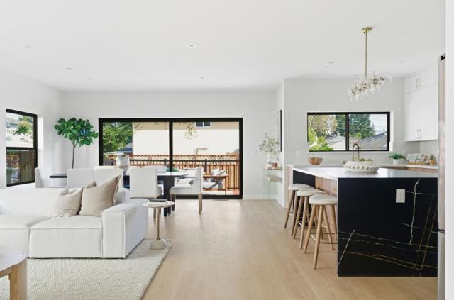 55 Orchard Avenue, Redwood City CA: https://media.crmls.org/mediaz/5c8aa978-78a4-420f-bb3f-daa6a3a83969.jpg