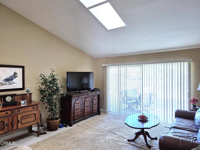 Detail Gallery Image 5 of 55 For 25122 Village 25, Camarillo,  CA 93012 - 2 Beds | 2 Baths