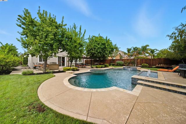 3080 Bresso Dr, Livermore CA: https://media.crmls.org/mediaz/5c8c4516-a72f-4b03-9139-d1aff1c93d37.jpg