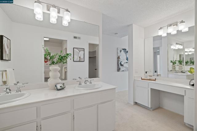 3318 Ptarmigan Dr., Walnut Creek CA: https://media.crmls.org/mediaz/5c8f7e4d-1fcc-4320-81b2-7c520a7afb0d.jpg