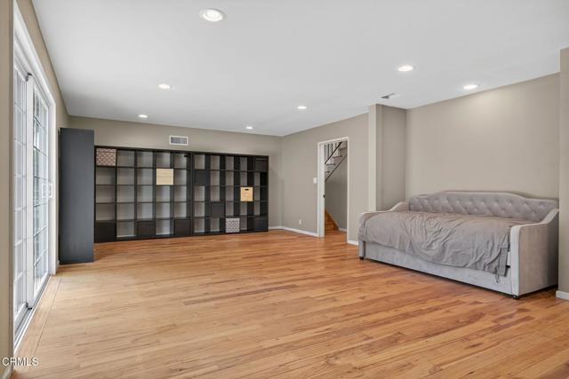 1018 Via Arroyo, Ventura CA: https://media.crmls.org/mediaz/5c9036bc-1c05-4b7d-836b-258a40d56368.jpg