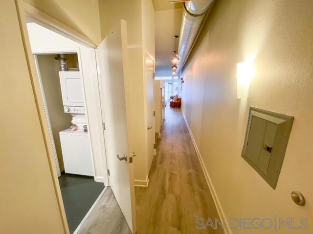 777 6th Avenue, San Diego CA: https://media.crmls.org/mediaz/5c906f27-2a28-44db-8228-4aba67ba3adc.jpg