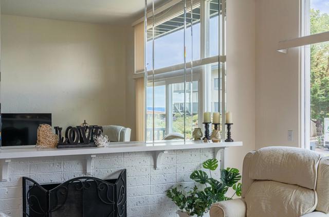 39 La Playa Street, Monterey CA: https://media.crmls.org/mediaz/5c90f2c0-5d58-41f6-a1ac-1ba5d1b1c739.jpg