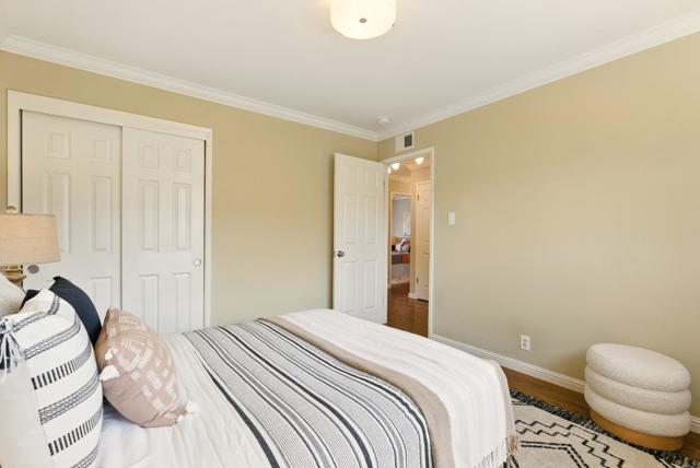 1910 Earl Avenue, San Bruno CA: https://media.crmls.org/mediaz/5c9172ab-938d-4d4f-a851-b5bbad454fc2.jpg