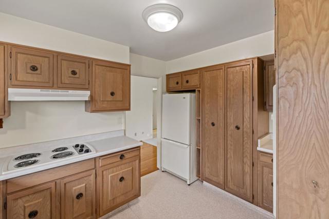 254 Del Mesa, Carmel CA: https://media.crmls.org/mediaz/5c918aeb-e54a-4314-8280-17dd30360830.jpg