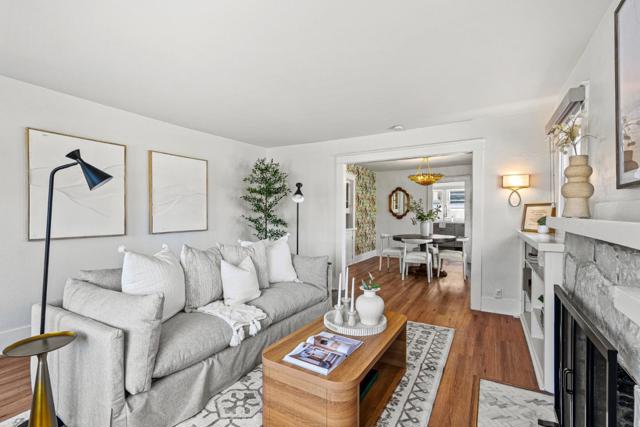 791 Spruce Avenue, Pacific Grove CA: https://media.crmls.org/mediaz/5c9273d1-b6f4-4875-8e8c-124cff0d243e.jpg