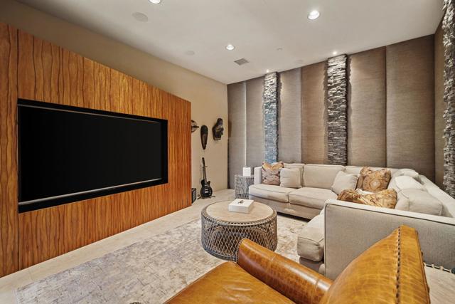 50741 Desert Arroyo Trail, Indian Wells CA: https://media.crmls.org/mediaz/5c92e8e4-d5b5-4e33-8fc8-804e9ad0ed74.jpg
